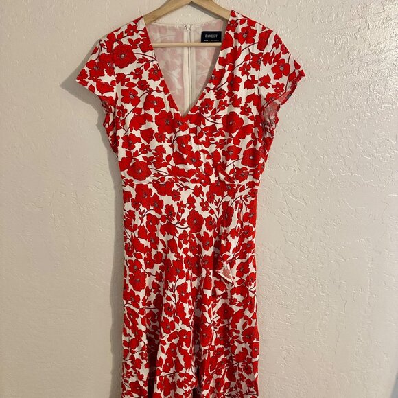 Bardot Red & White Fiesta Floral Short Sleeved Faux Wrap Ruffle Feminine Dress - Picture 2 of 13